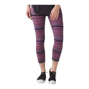 Lululemon Athletica Workout Wonder Yoga Pants Cropped Purple Size 6